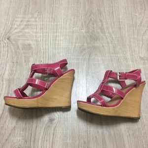 Platform sandals 👡